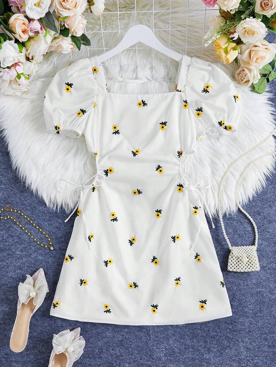 SHEIN Privé 女士黃色刺繡公主袖短款A字裙