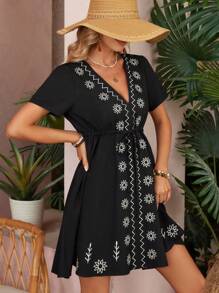 SHEIN VCAY Women Summer Floral Printed V-Neck Tie Waist Short Sleeve Loose Vacation Dress