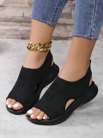 女士透氣厚底羅馬涼鞋，帶有休閒仙女風格，INS風格運動涼鞋適用於2024年夏季