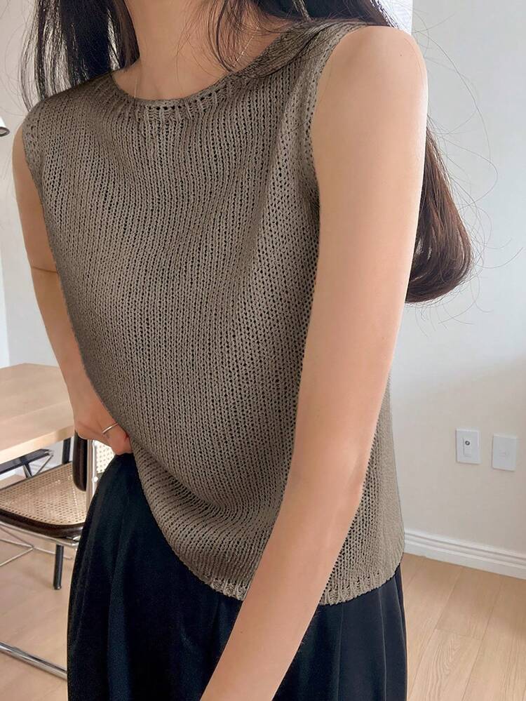 Women Summer Loose Solid Color Sleeveless Knitted Top With Round Neck