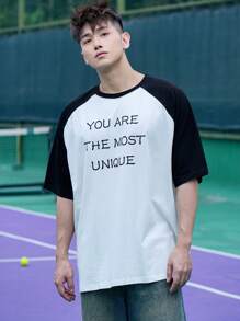 DAZY T-shirt casual à manches courtes pour hommes avec imprimé slogan en bloc de couleurs, manches raglan. Tee-shirts graphiques