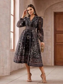 女式复古花卉印花荷叶边领口网眼灯笼袖连衣裙