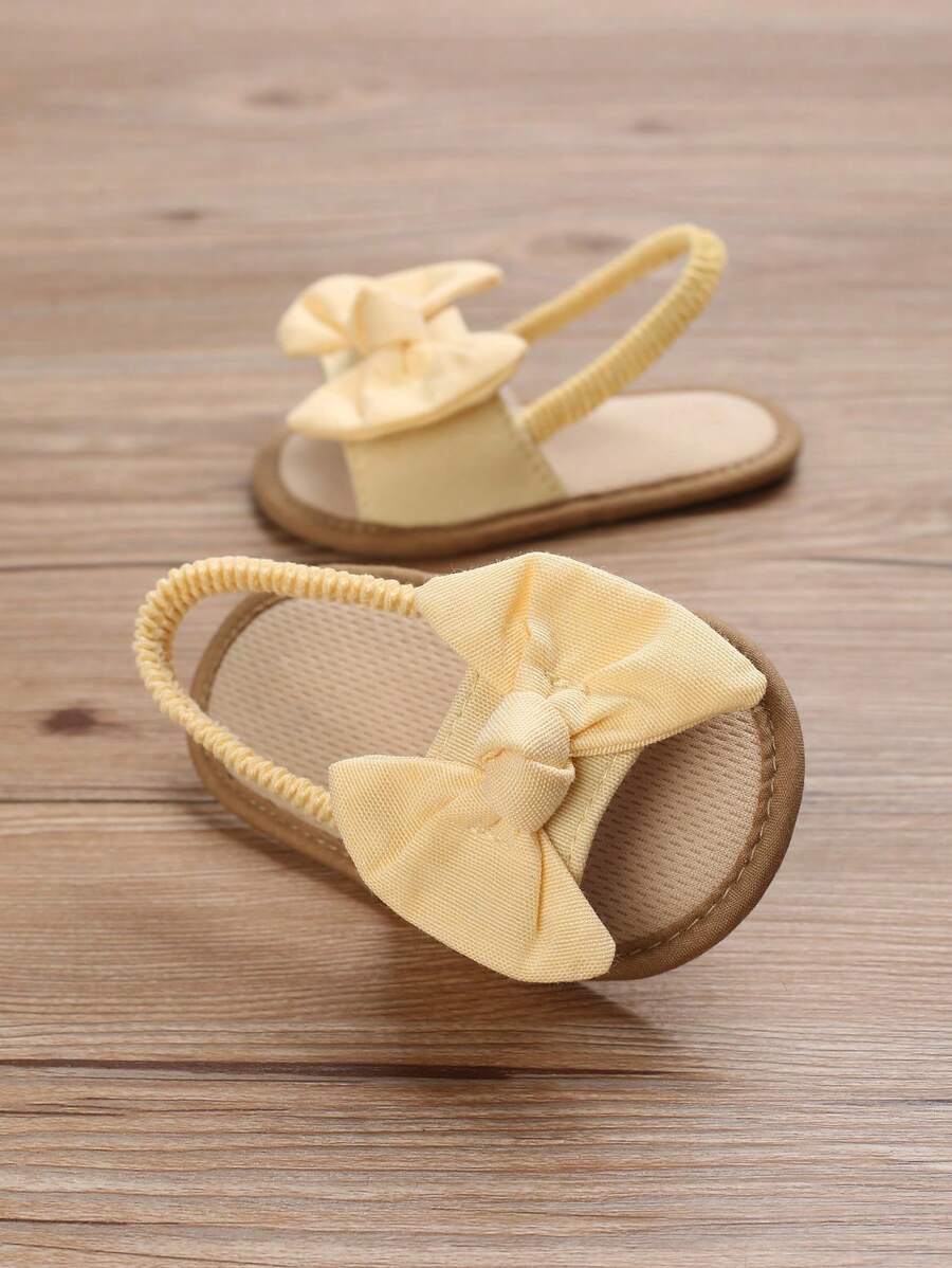 Summer Yellow Soft Sole Baby Sandals For Girls Aged 0-1, Bestseller