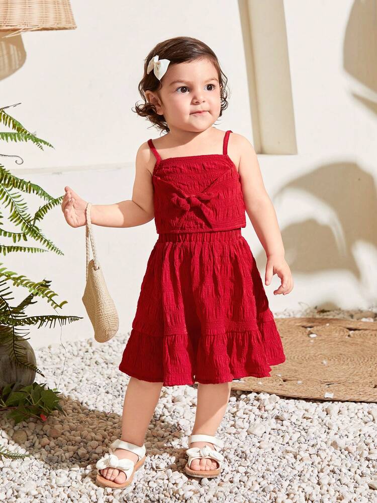 Baby Girl Casual And Cute Solid Texture Pleated Cami Top And Skirt Set With Elastic Waistband, Perfect For Summer Vacation