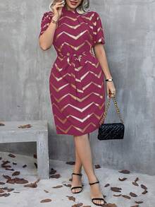 SHEIN Clasi Plus Size Geometric Print Waist Cinched Short Sleeve Summer Dress With Belt - Burgundy - View 3