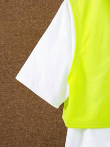 Tween-Jungen 3-teiliges Set mit lässigem, kurzärmligem T-Shirt im koreanischen Urlaubsstil, Tanktop mit Kragen und Shorts Einfarbig, Strick-Outfits