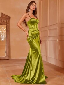 Faeriesty 褶饰胸围露背系带开叉大腿缎面吊带背心连衣裙