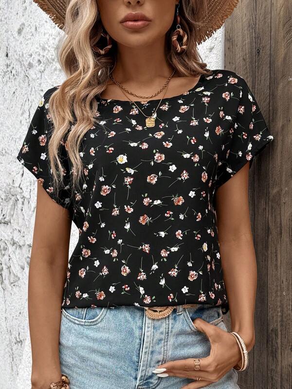 EMERY ROSE Women Classic Black Shirt In Small Flowery Print And Casual Fit