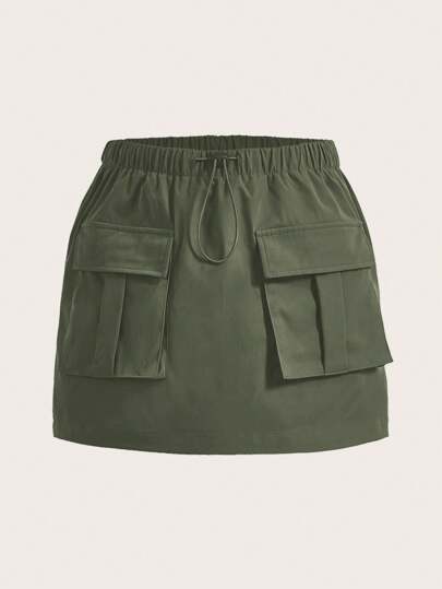 SHEIN EZwear Women Plus Size Solid Color Flap Pocket Drawstring Waist Cargo Skirt-Black