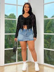 SHEIN EZwear Women's Plus Size Casual Plush Mesh Floral Tie-Front Cropped Top For Spring And Summer