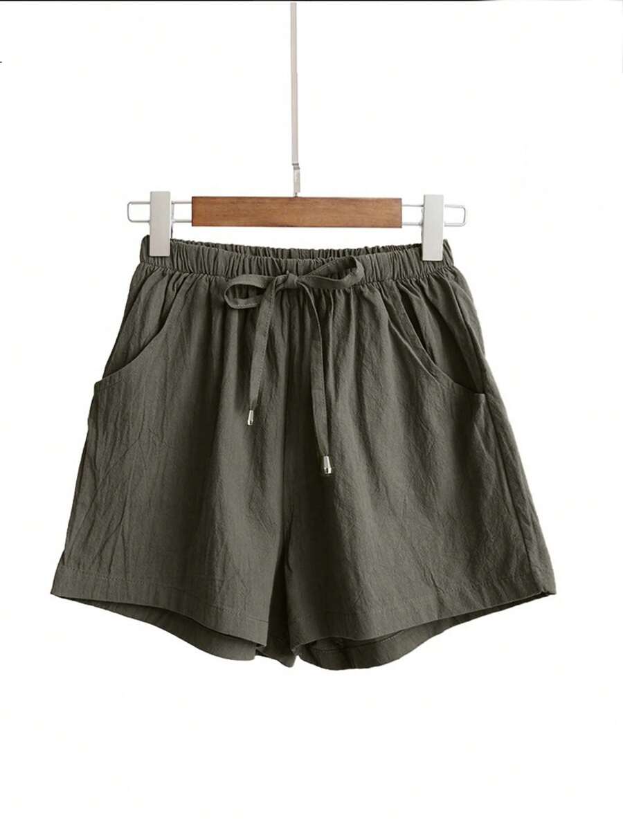 SHEIN LUNE 大尺碼女士腰帶寬鬆休閒帶口袋短褲 - 綠色 - 查看 1