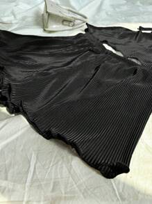 Flirla Conjunto de top halter y pantalones cortos sencillos para mujer