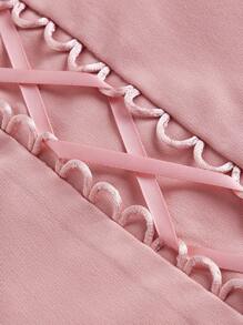 SHEIN MOD Pantalones de cordón y herramientas de talla grande para mujer con borde de encaje rosa - Rosa - Ver 3
