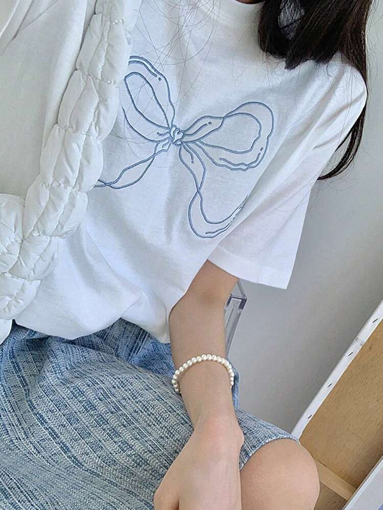 Women Summer Short Sleeve Round Neck Bow Embroidery Loose T-Shirt With Bow Cute Tops,Graphic Tees