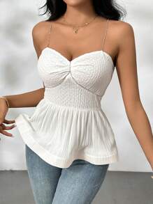 SHEIN Privé Camiseta de tirantes con cadena blanca y adorno de rhinestones, camiseta de tirantes con volante en el ruedo para mujer