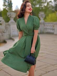 Vintamour Vestido corto de mujer elegante y vintage con mangas abullonadas, cuello en V y nudo delantero, ideal para primavera/verano, Día de la Madre, vestidos de verano, vestidos de fiesta, bodas, graduaciones, fiestas, trabajo, y con estética de "Old Money" en color verde - Verde - Ver 4