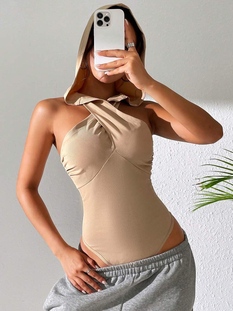 SHEIN Essnce Bộ đồ liền thân không tay cổ chéo dành cho nữ có mũ trùm đầu, kiểu dáng ôm vừa vặn, kiểu dáng vùng đất hoang - Màu Khaki - Xem 1