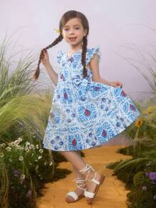 The Wizard of Oz X SHEIN Kleine Mädchen Urlaub süßer Stil V-Ausschnitt Rüschen Ärmelausschnitt Allover Muster Kleid für den Sommer