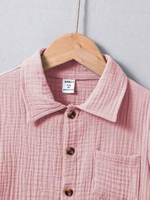 SHEIN 2 件套年轻男孩休闲简约学院风 100% 纯棉短袖衬衫和短裤套装，适合日常、上学、度假、假日、旅行、放松、日光浴、春夏季 - 藕粉色 - 查看 4