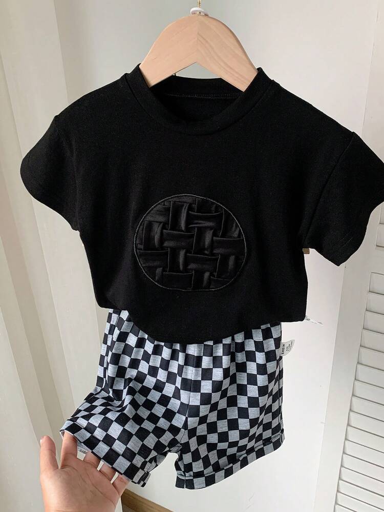 2pcs/Set Baby Boys' Casual Sports Fashion 3d Replicated Short-Sleeved T-Shirt And Plaid Shorts Outfit For Spring/Summer