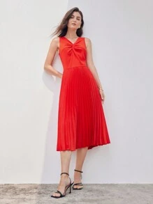 MOTF PREMIUM ROBE unicolore À TORSION AVEC BUSTE PLISSÉ ET OURLET - Rouge - Voir 6