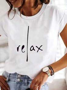 Camiseta Gráfica Con Letras