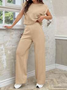 SHEIN EZwear 卡其色針織女式夏季蝙蝠短袖T恤和褲子休閒寬鬆套裝 - 卡其色 - 查看 3