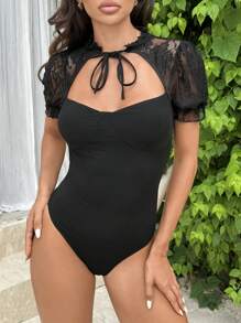 SHEIN Privé Ladies' Sexy And Romantic Short Sleeve Bubble Bodysuit With Hollow Lace Stitching - Black - View 4