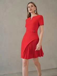 MOTF PREMIUM 實色 V領 雙扣腰設計 褶皺裝飾連身裙