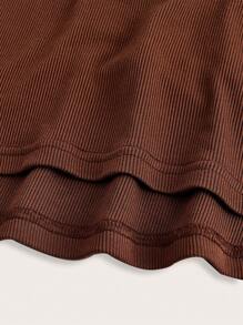 SHEIN Essnce Plus Size Sweetheart Neck Summer Ribbed Slim Fit Crop Cami Top - Coffee Brown - View 5