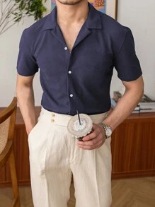 Manfinity Homme Uomo Taglie Forti Camicia a maniche corte a collo con risvolto casual semplice a tinta unita per l"estate - Blu - Visualizzare 1