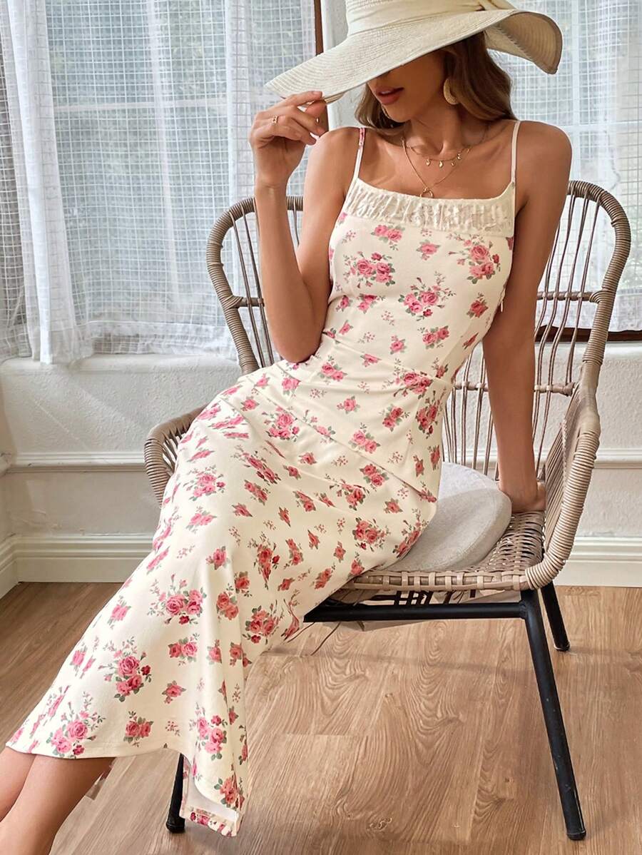 SHEIN VCAY Women's Romantic Ditsy Floral Collar & Contrast Lace Dress For Vacation