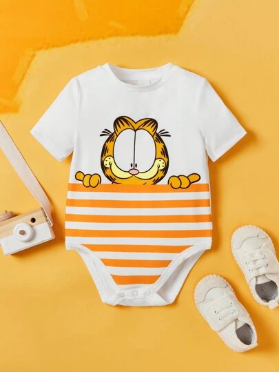 GARFIELD | SHEIN 寶寶女孩夏季休閒條紋有趣卡通貓印花短袖連體裝