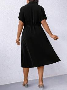 SHEIN Clasi Robe longue de loisirs pour femmes grande taille, unie, à manches chauve-souris et à boutons, idéale pour les vacances - Noir - Voir 2