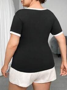 SHEIN Essnce Women Plus Size Summer Slim Fit Round Neck Short Sleeve T-Shirt With Hemmed Edges