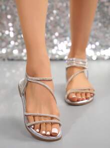 Sandalias planas con puntera redonda metálica, diseño con rhinestones y correa elástica para mujer, perfecto para San Valentín