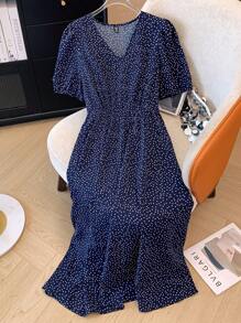 SHEIN LUNE Plus Size Kobiety Lato Polka Dot Print V-neck Krótki Bufiasty Rękaw Długa Elegancka Sukienka Maxi Kobiety Strój