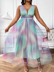 SHEIN Belle Plus Size Gradient Tulle Deep V-Neck Sleeveless Party Dress - Green - View 3