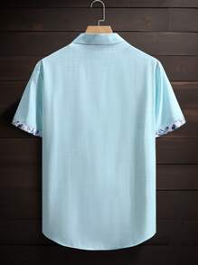 Manfinity RSRT Camisa de verano para hombre de manga corta con dobladillo de remiendo