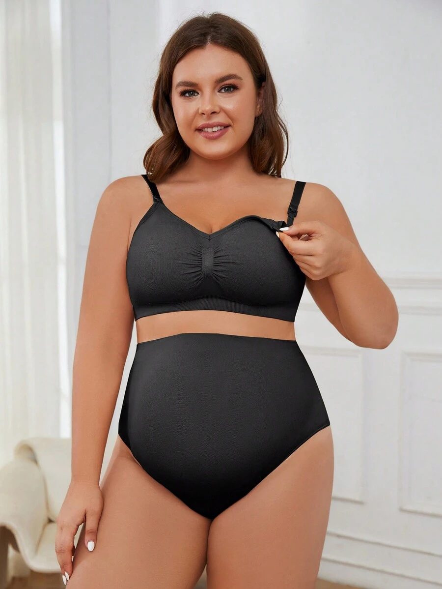 Plus Size Solid Color Simple Style Bra & Panty Set