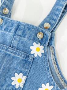 SHEIN Baby Girl Stylish Daisy Printed Denim Overalls - Light Wash - View 3