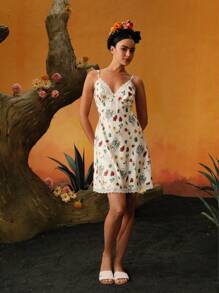 Frida Kahlo X SHEIN Ladies Letter And Floral Printed Contrast Lace Slip Nightdress For Summer