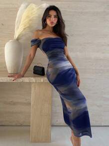 SHEIN Essnce 夏季性感扎染露肩褶皱连衣裙 - 藍色 - 查看 5