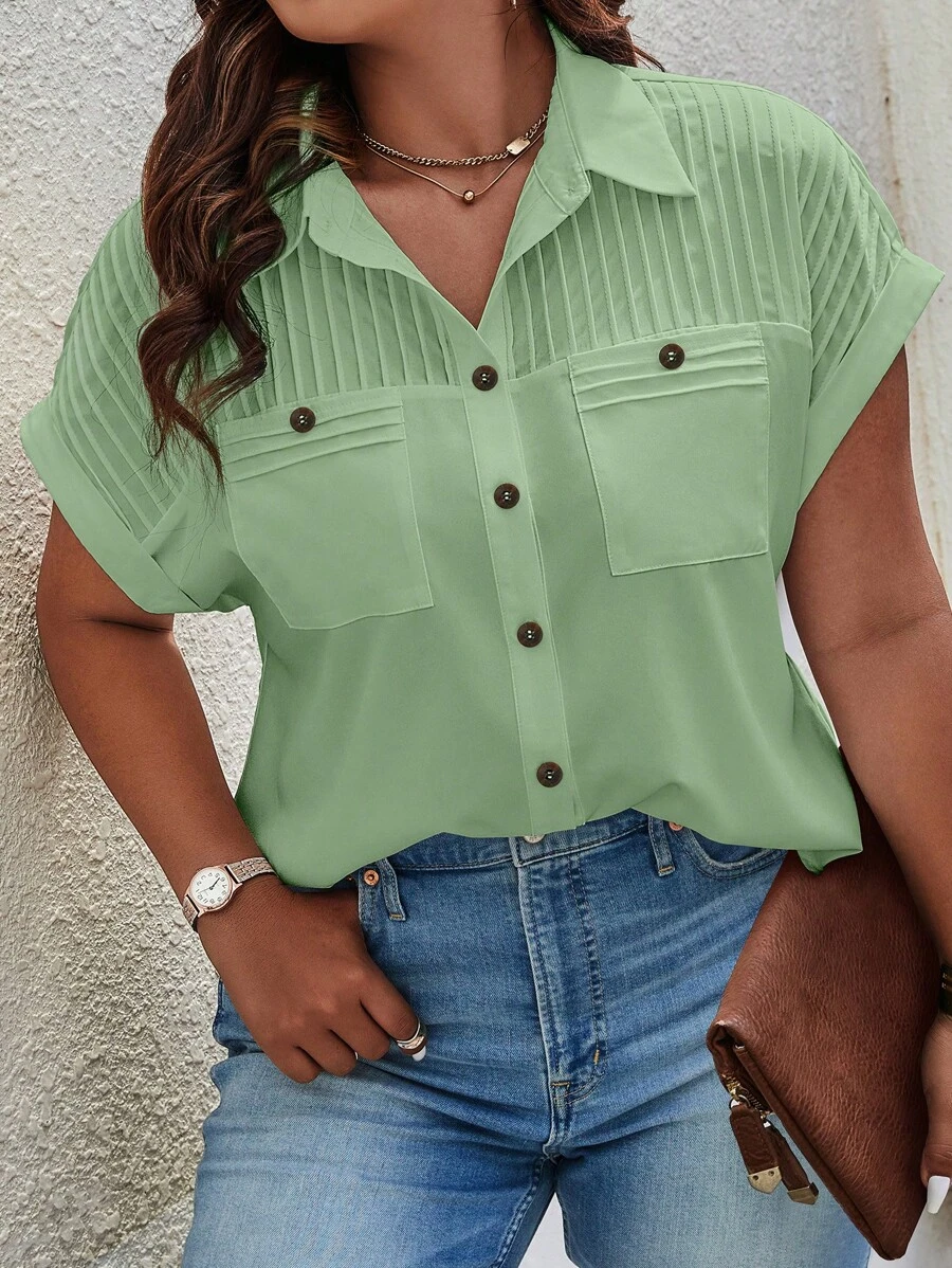 SHEIN LUNE Plus Size Button-Front Short Sleeve Casual Shirt With Pockets And Curved Hem - Green - View 1