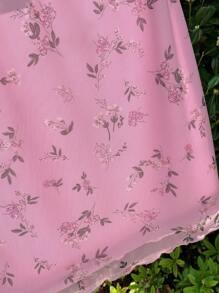 SHEIN EZwear Falda de malla rosa con estampado floral y ribete rizado, ideal para verano y ocasiones de salir