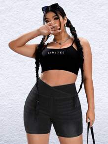 SHEIN EZwear Plus Size Women's Asymmetrical Waist Casual Denim Shorts