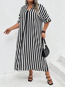 SHEIN CURVE+ Vestido largo de verano con rayas, cuello con muesca y manga murciélago, tejido de punto sin elasticidad - Blanco y Negro - Ver 7