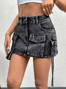 Gonna estiva in denim nero a vita alta con tasche multiple a righe