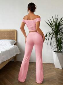 SHEIN EZwear Women's Simple Crop Top And Slim Flared Pants Two-Piece Set With Solid Color Off Shoulder Design