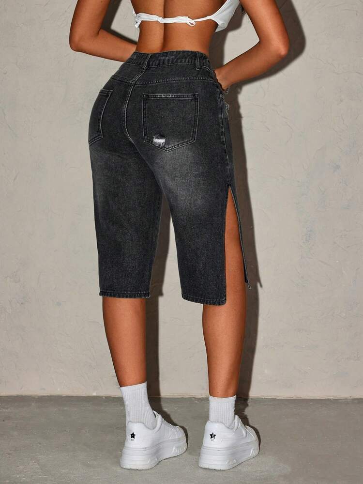 Women Solid Color Simple Design Split Hem Denim Shorts